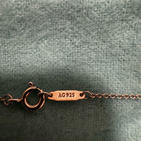 Tiffany Co Silver Twist Heart Key Necklace Pendant Charm 18 inch silver chain - Picture 7 of 10